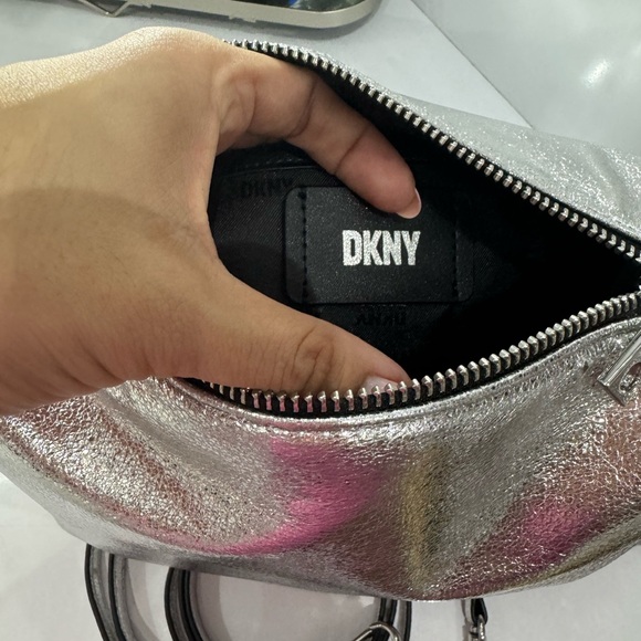 DKNY Shoulder bag - Picture 3 of 7